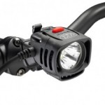 Farol NiteRider Pro 1800 Race com Suporte p/ Capacete